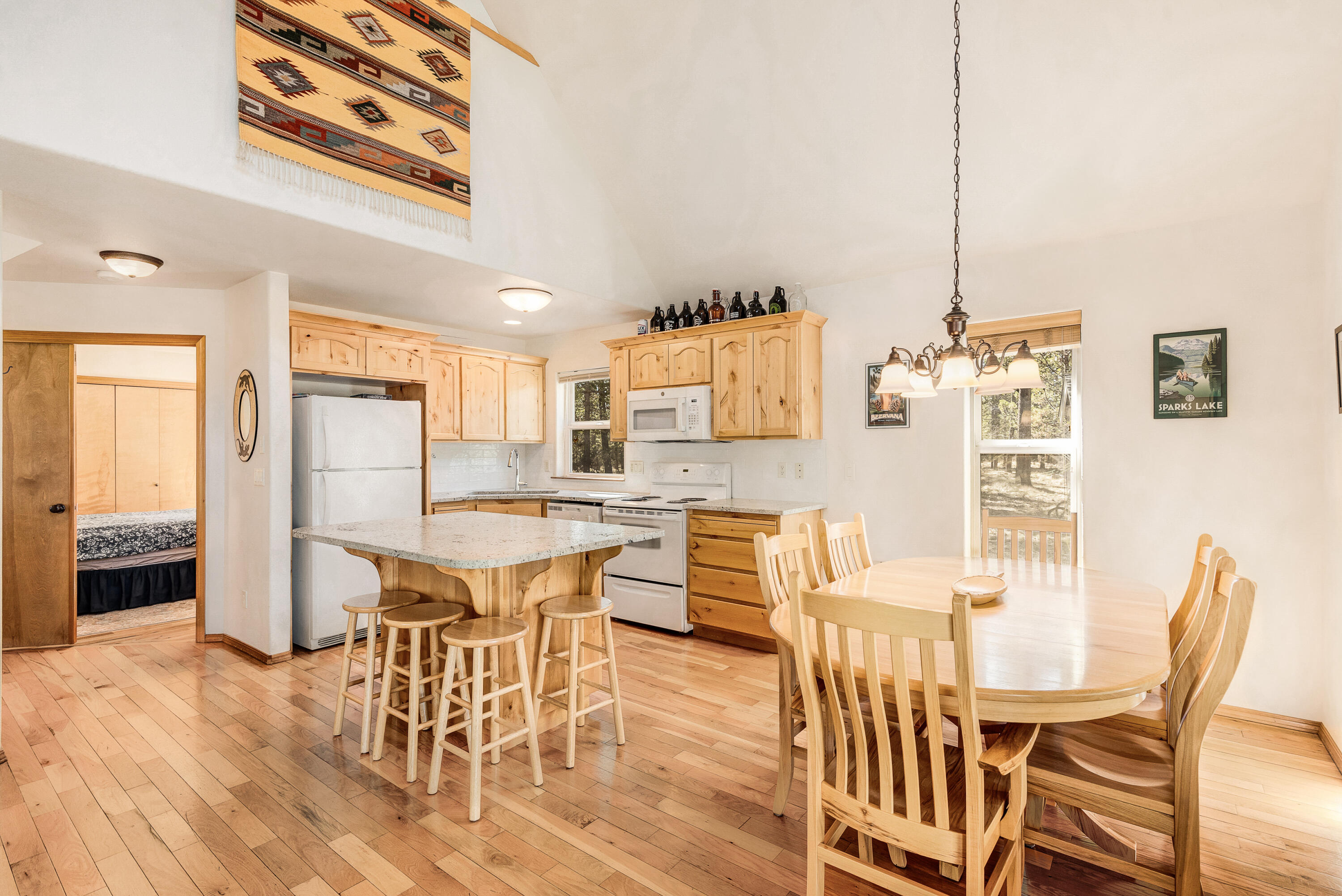 55150 Jackpine Way Bend, OR 97707 - Photo 6 of 19 KellySellsBend_55150_Jack_Pine_Way (7)