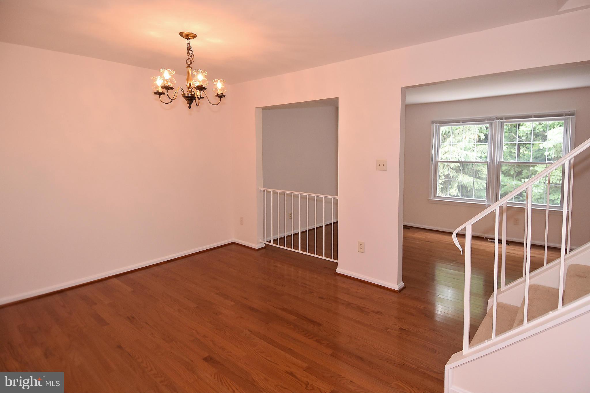 8568 Tyrolean Way Springfield, VA 22153 - Photo 13 of 27 Living Room