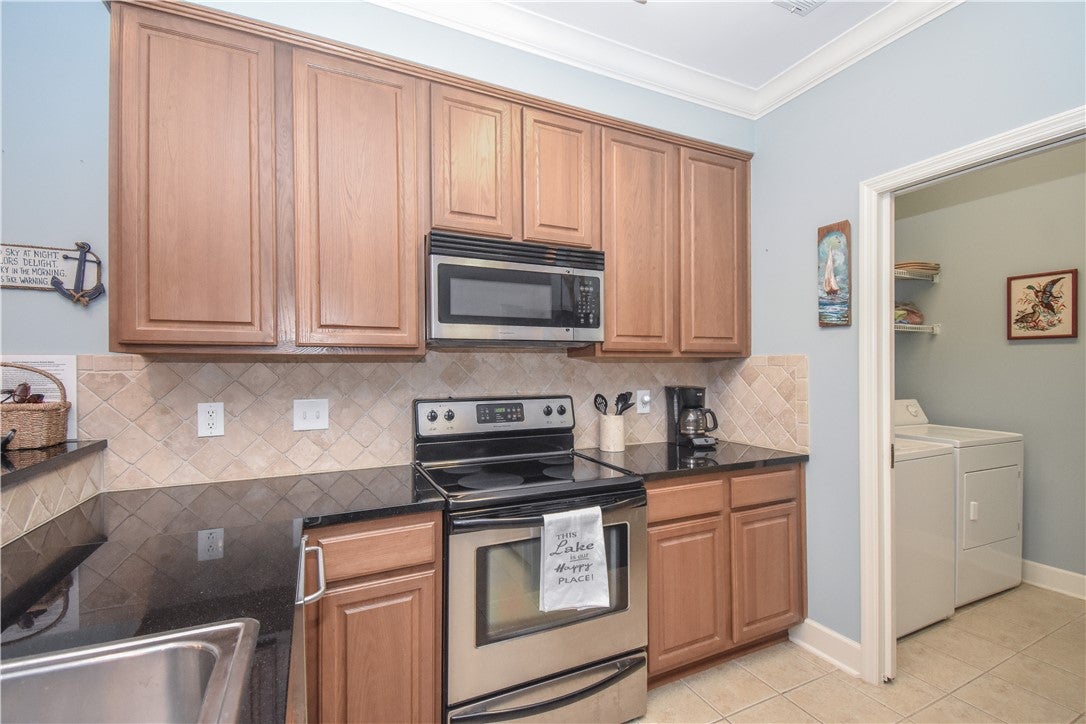40 Crowne Pointe Road, Unit 202 Dadeville, AL 36853 - Photo 10 of 40 Gallery Image 10