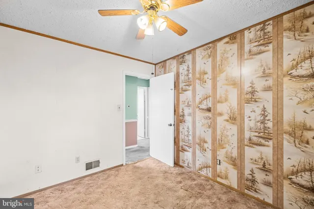 $399,900 | 7219 Good Luck Road, Hyattsville, MD 20784