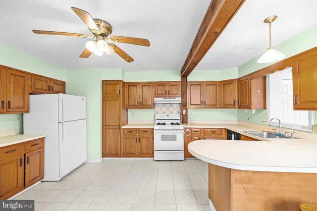 $399,900 | 7219 Good Luck Road, Hyattsville, MD 20784