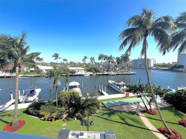 $3,400 | 140 Northeast 28th Avenue, Unit 305, Pompano Beach, FL 33062