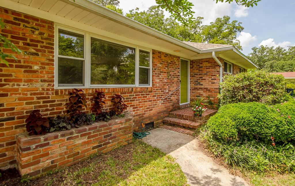 508 Gilbert Street Southeast Aiken, SC 29801 - Photo 6 of 44