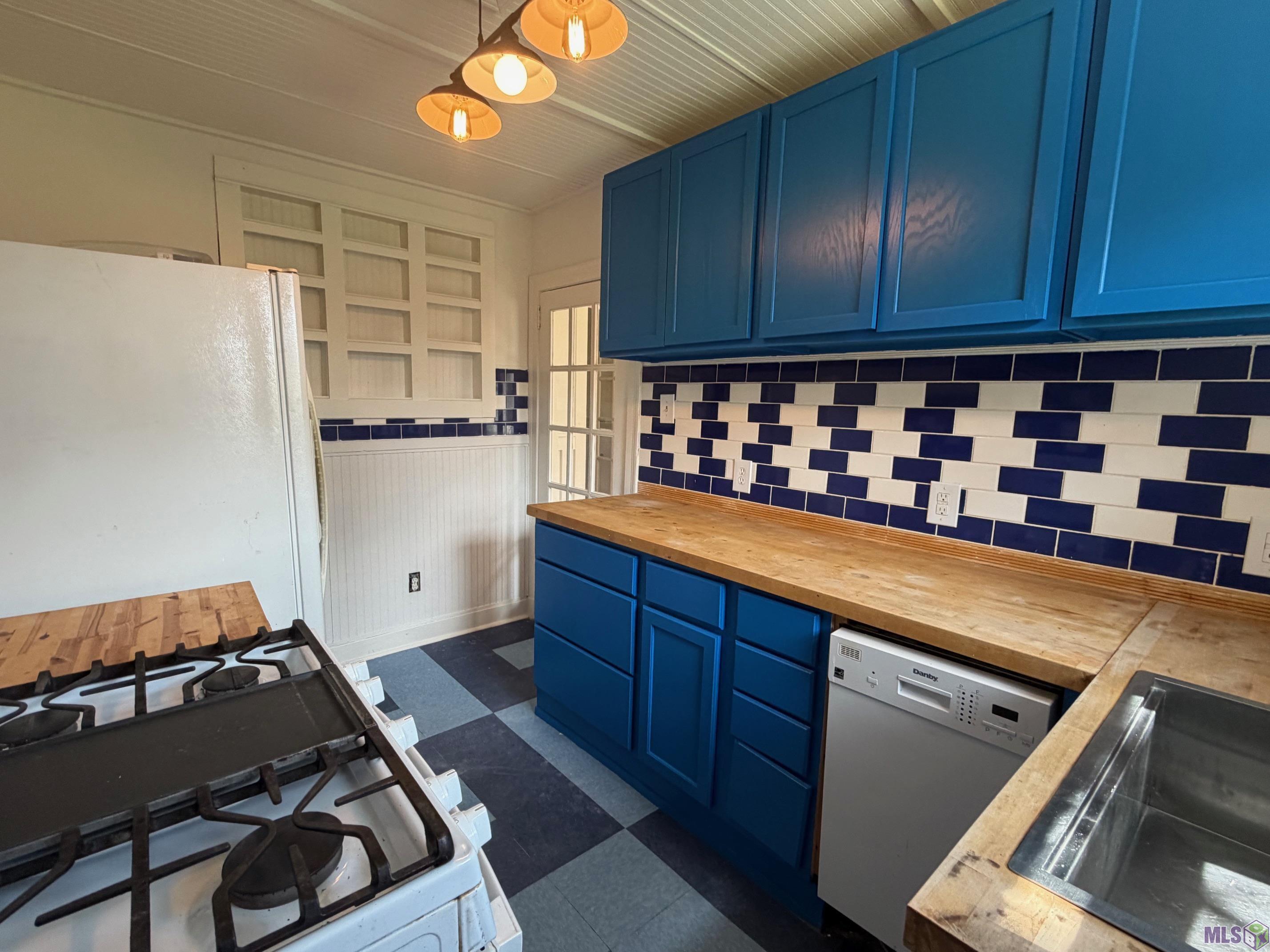 656 Carol Marie Drive, Unit B Baton Rouge, LA 70806 - Photo 4 of 10