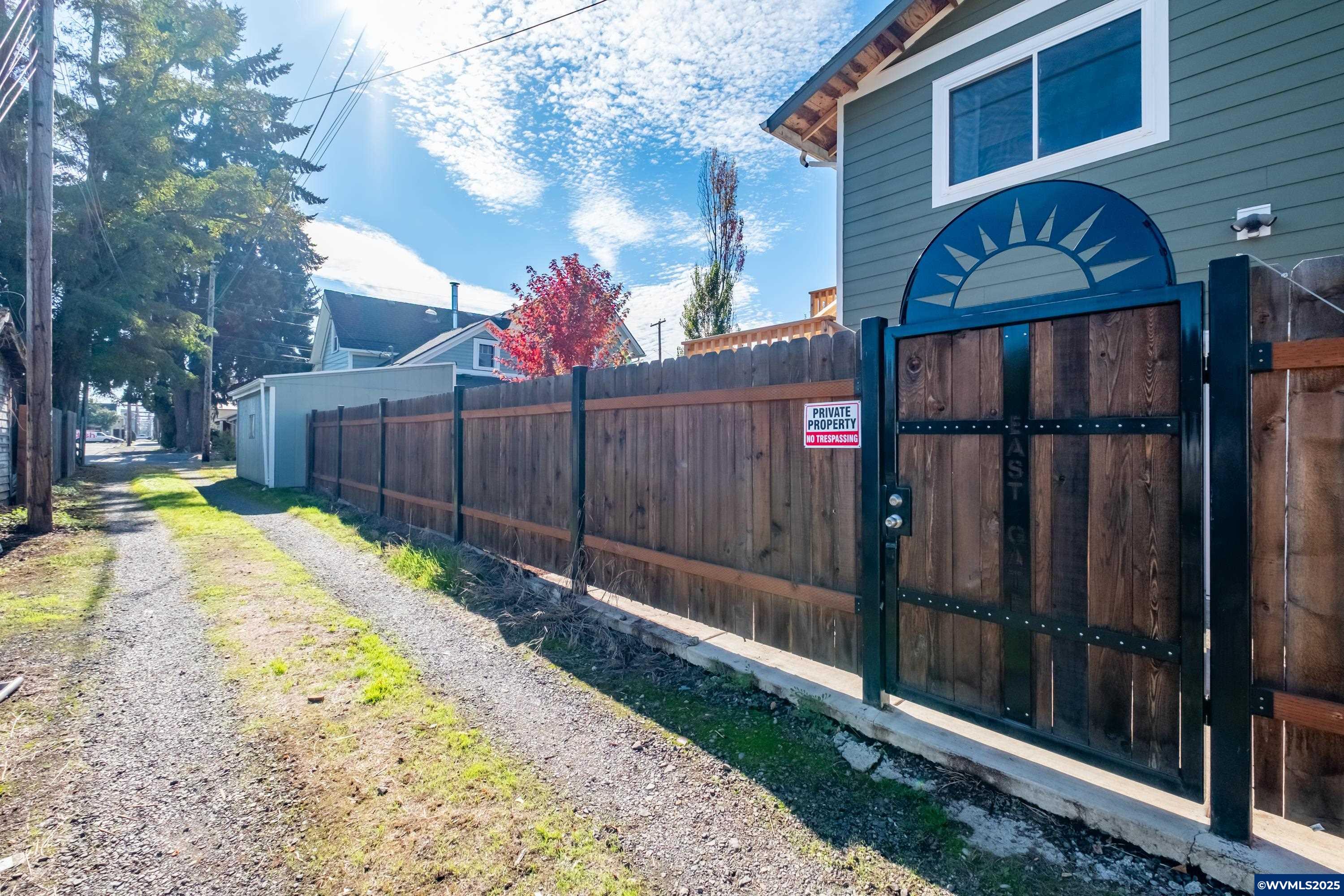 363 South Second Street Lebanon, OR 97355 - Photo 29 of 47