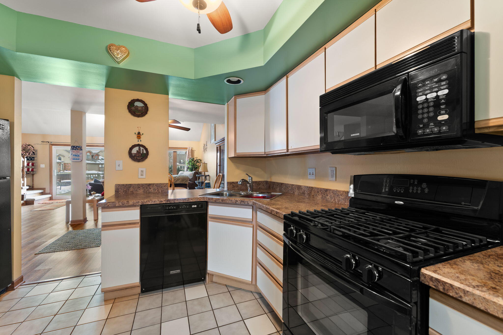 1795 Wedgewood Court Crown Point, IN 46307 - Photo 12 of 29 2048x1365