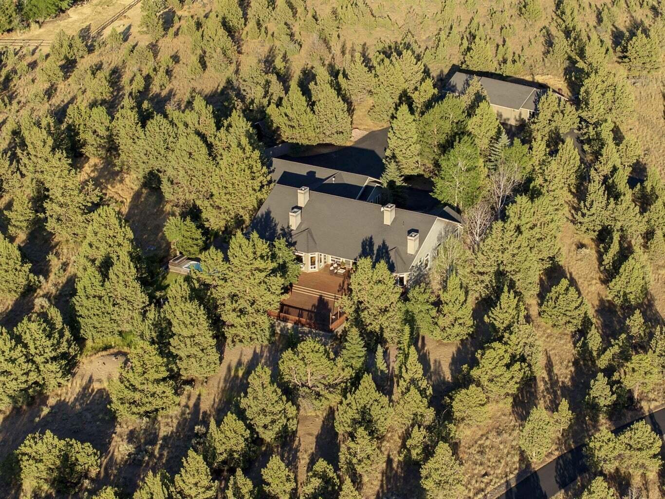 6904 Southwest Joshua Court Powell Butte, OR 97753 - Photo 68 of 70 20250516155533405422000000-o