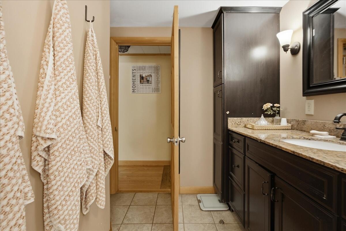 45 Canaan Road Clinton, ME 04927 - Photo 22 of 40 Bathroom