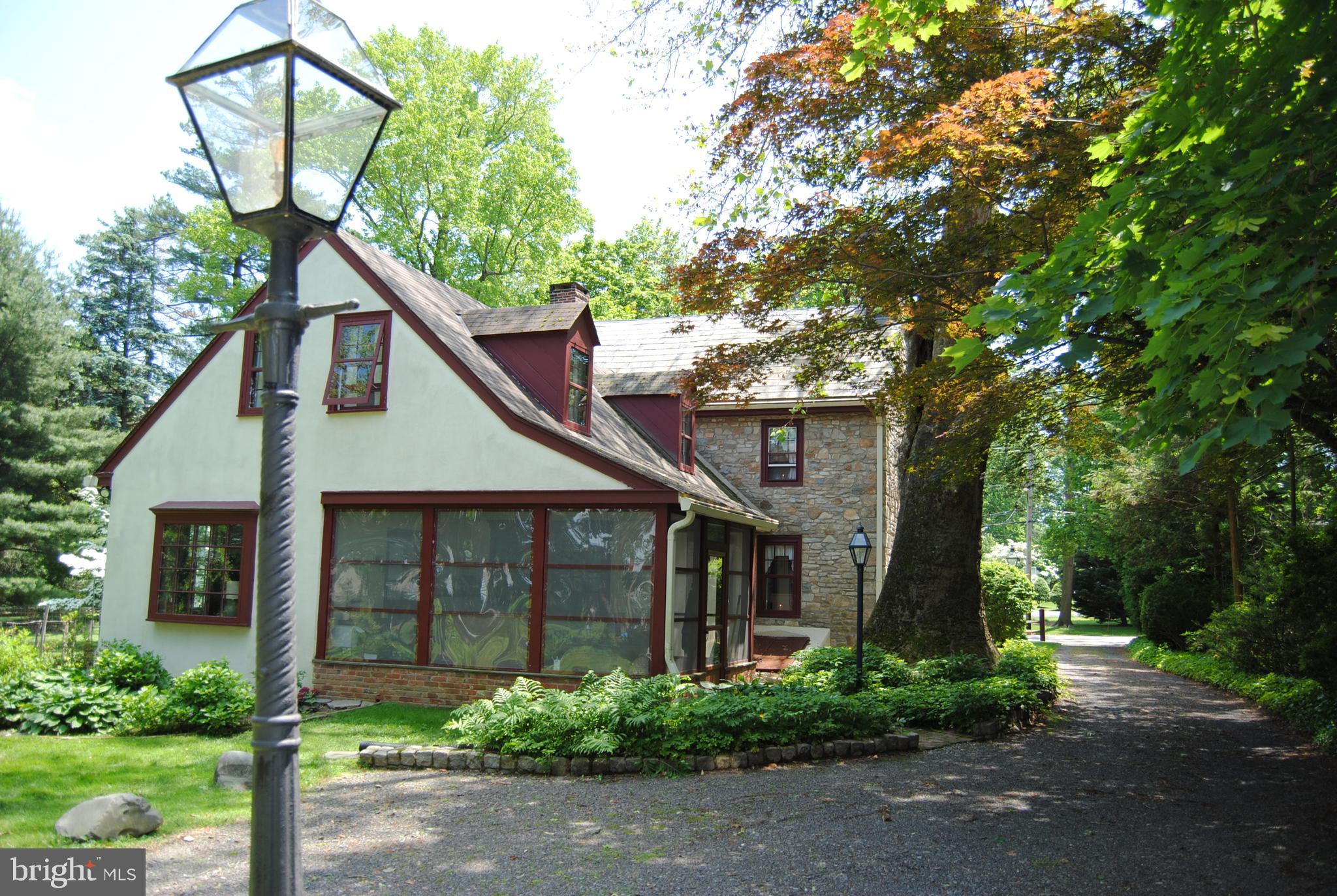 1416 Huntingdon Road Abington, PA 19001 - Photo 11 of 16