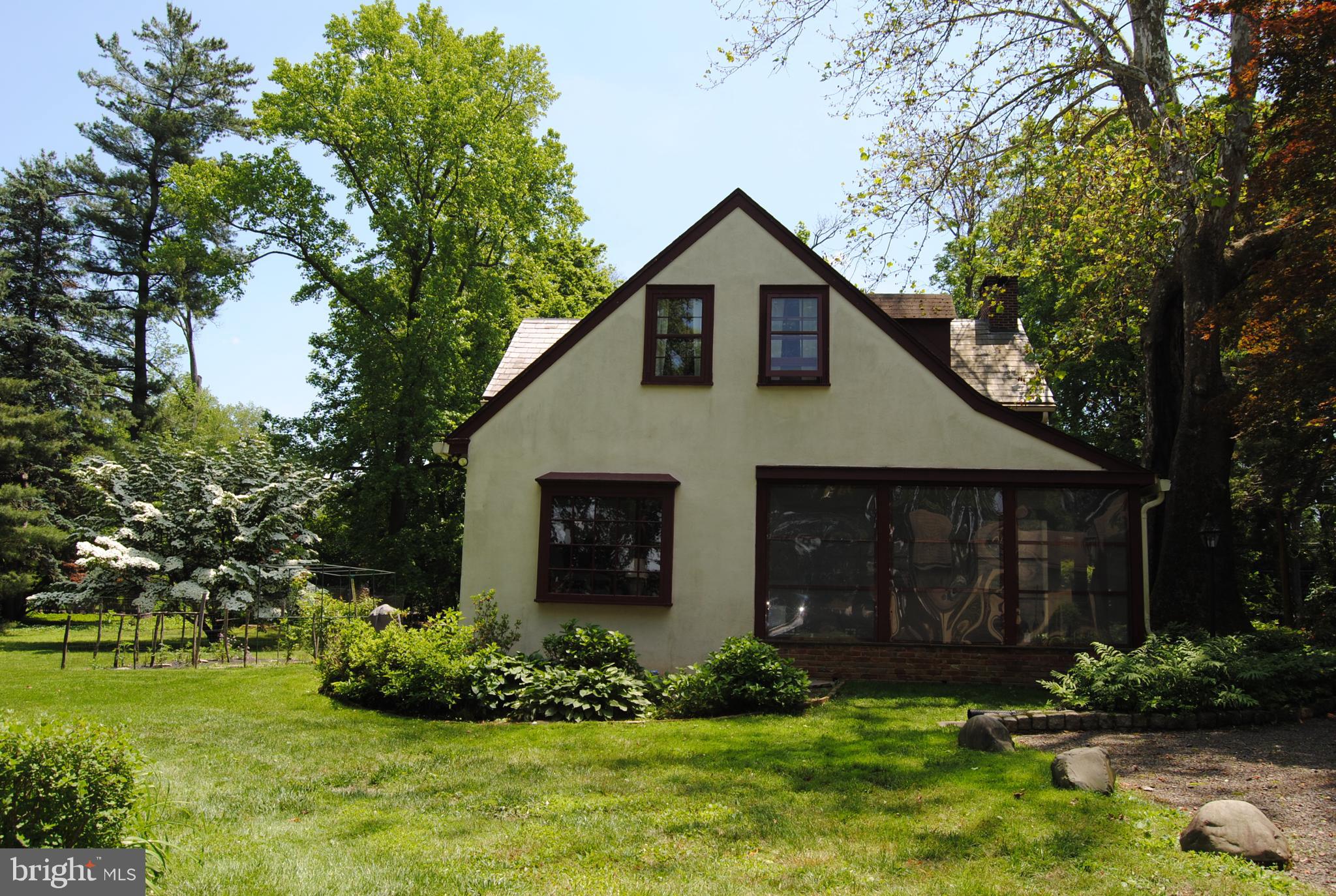 1416 Huntingdon Road Abington, PA 19001 - Photo 13 of 16