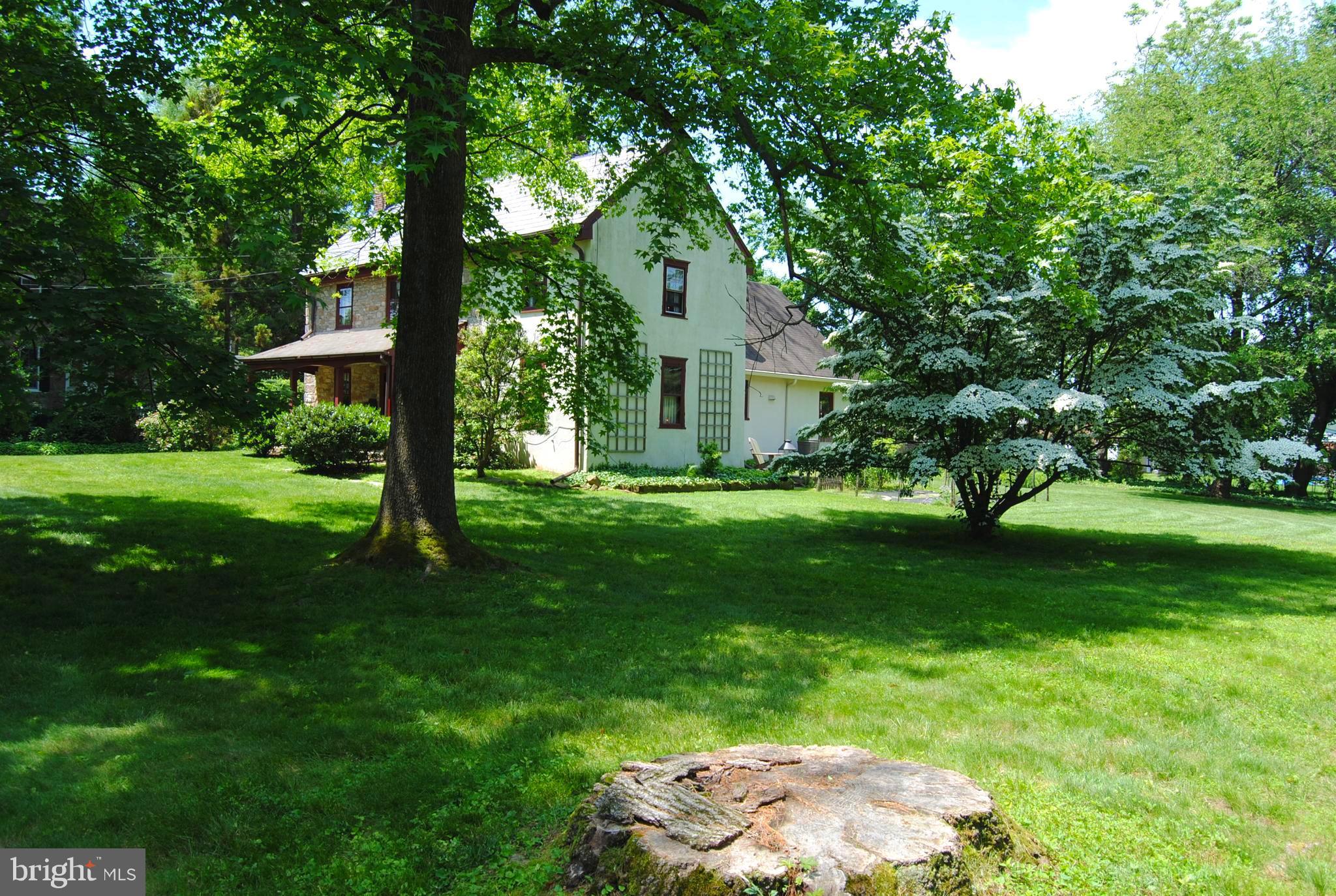 1416 Huntingdon Road Abington, PA 19001 - Photo 15 of 16