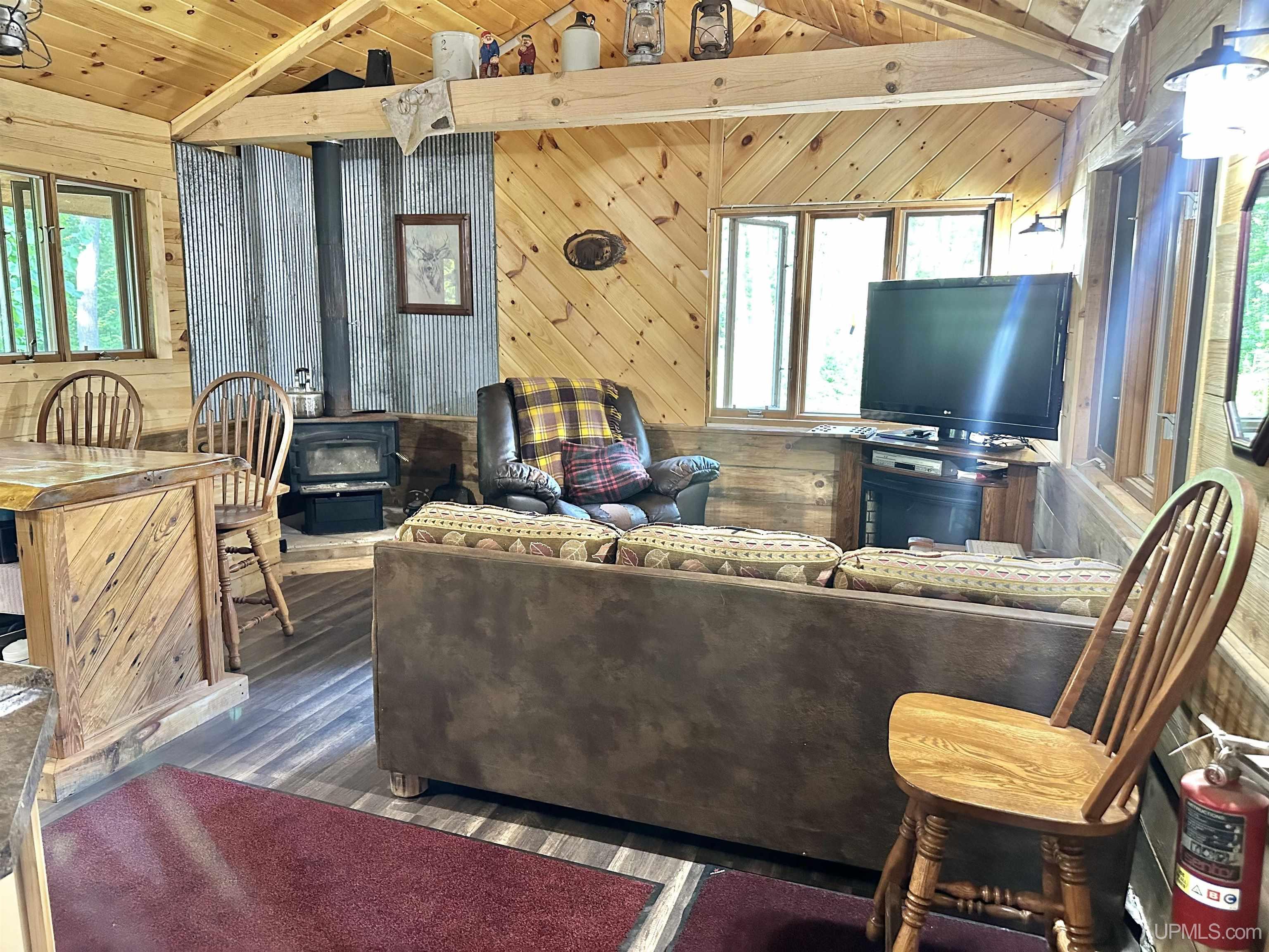 11301 W Box Spring Road Saxon, WI 54559 - Photo 6 of 42