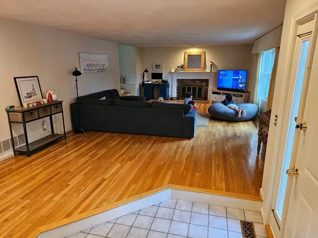 $7,600 | 162 East Emerson Road, Lexington, MA 02420