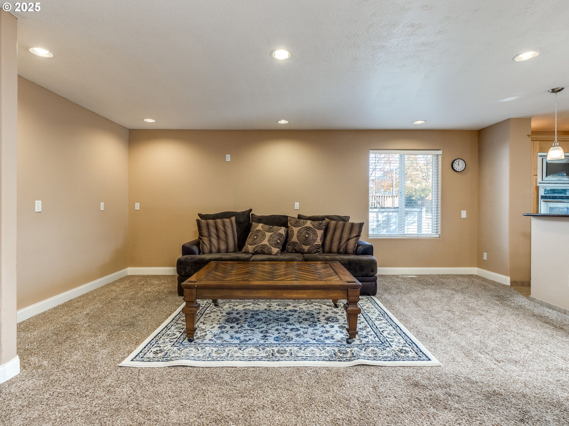 15446 Southeast Honeysuckle Way Clackamas, OR 97015 - Photo 10 of 48