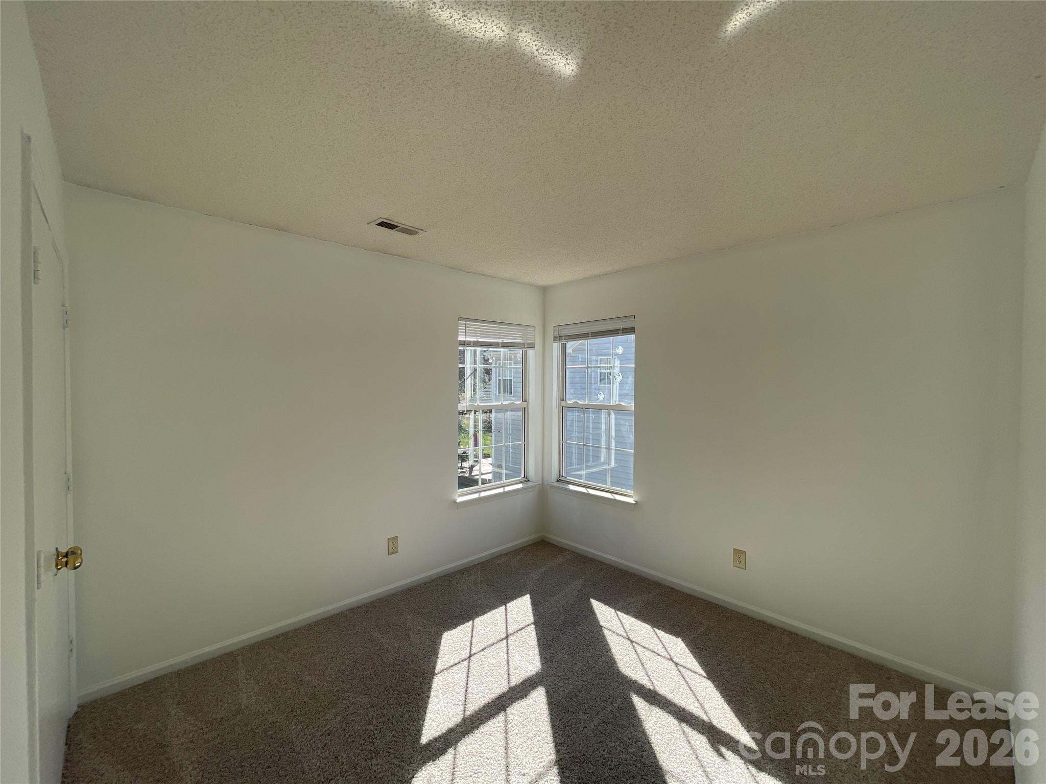 10218 Ridgewell Court Charlotte, NC 28215 - Photo 14 of 19