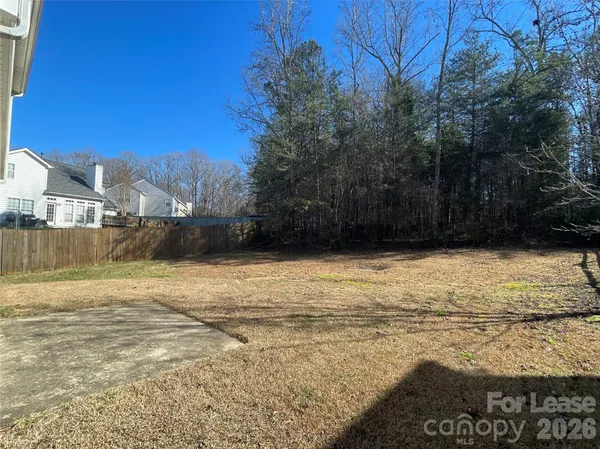 $2,100 | 10218 Ridgewell Court, Charlotte, NC 28215