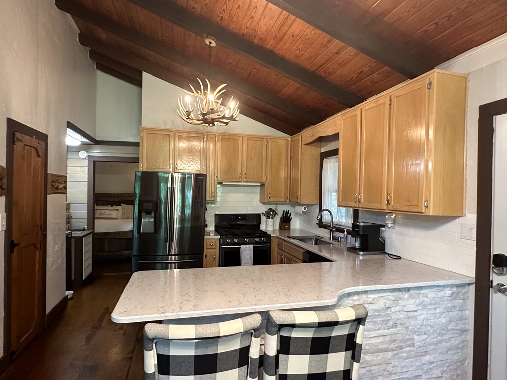 916 Riverside Lane Blue Ridge, GA 30513 - Photo 10 of 39 Gallery Image 10