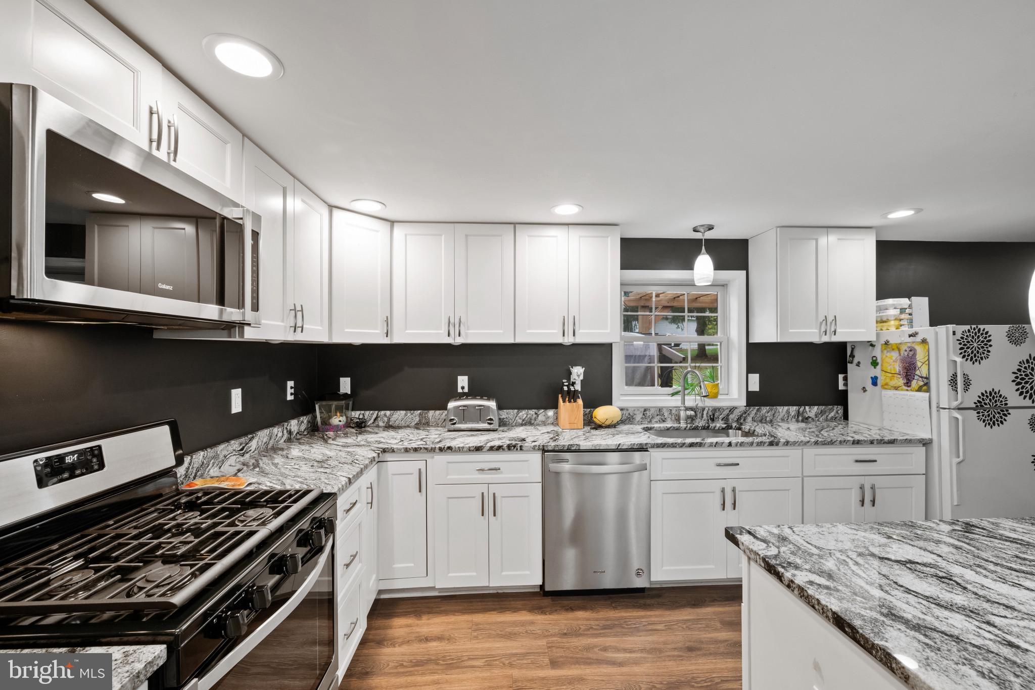 9377 Hickory Road Felton, PA 17322 - Photo 8 of 29 Plenty of space