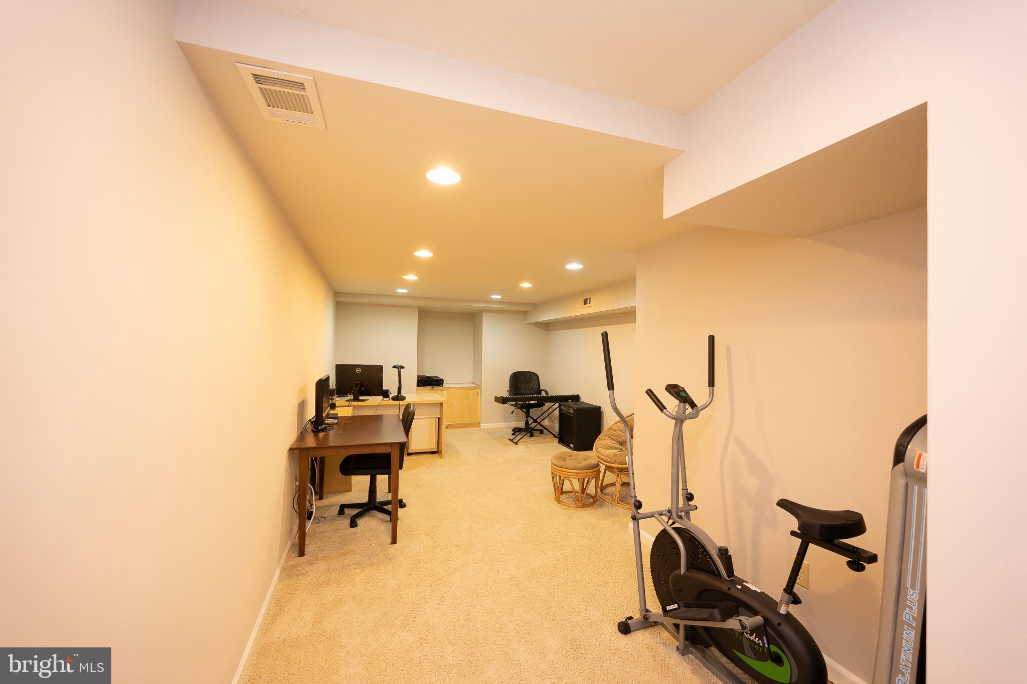 6507 White Post Road Centreville, VA 20121 - Photo 53 of 57 Basement - Large Flex Room (Den/Study/Home Office)
