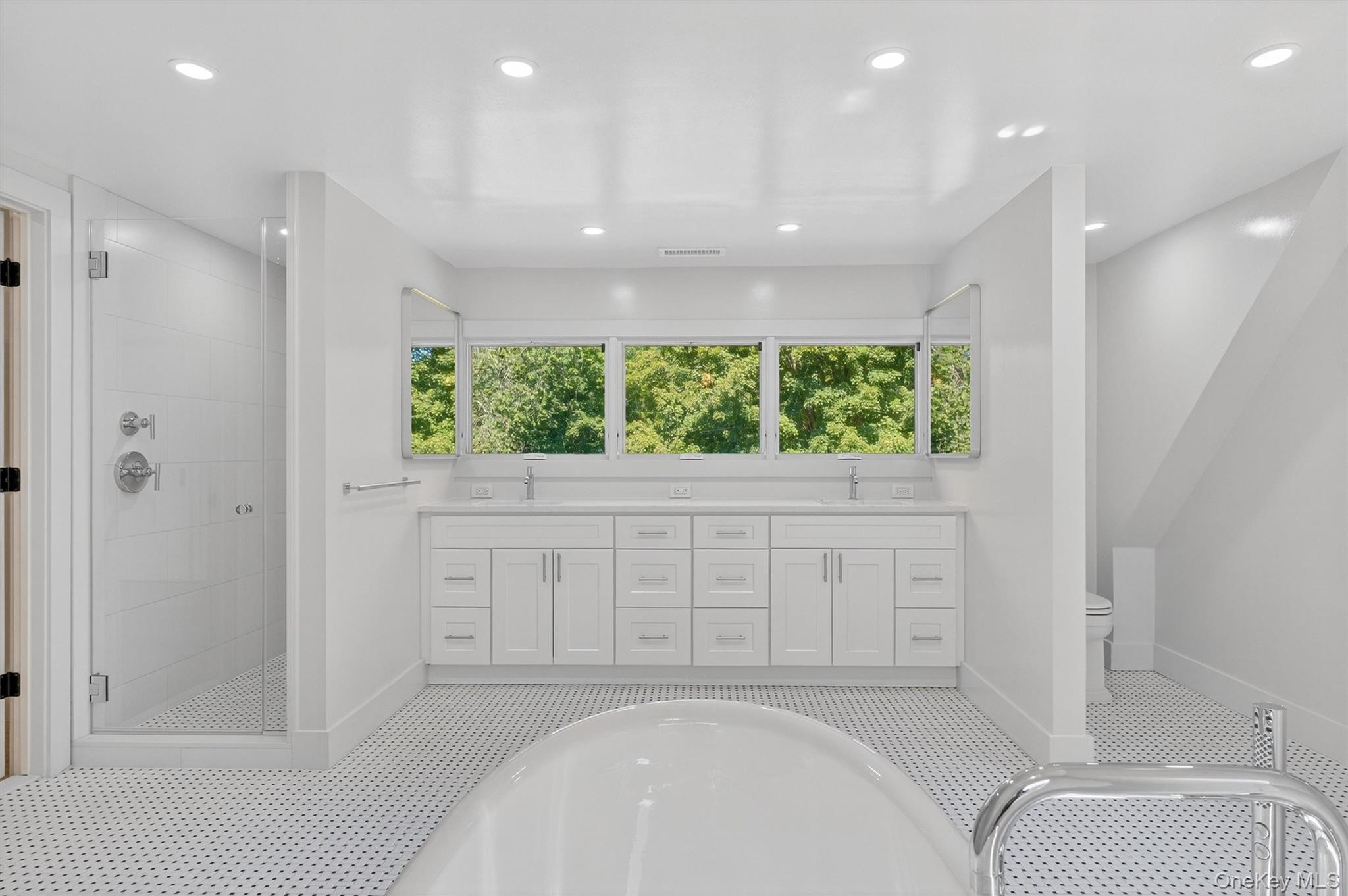 64 Stonehouse Road Somers, NY 10589 - Photo 25 of 48 a bathroom with a bathtub and a shower