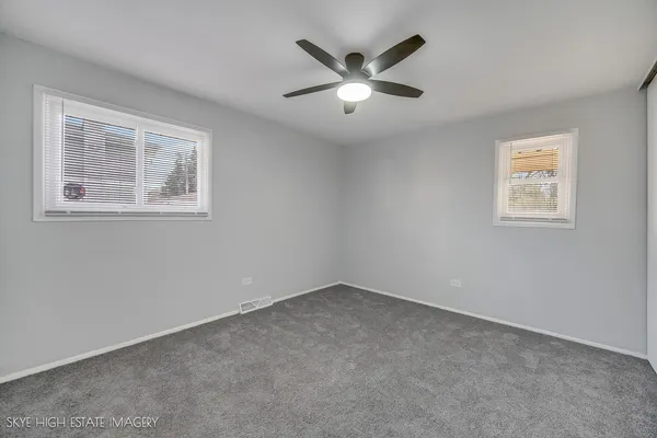 $329,000 | 16456 George Drive, Oak Forest, IL 60452