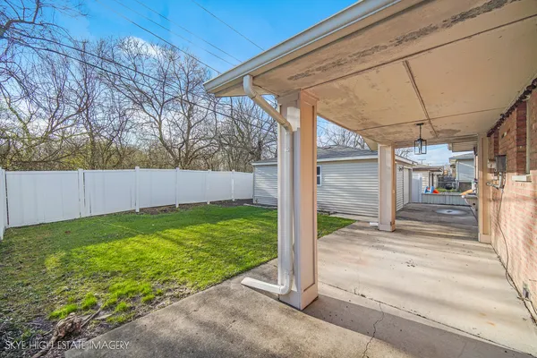 $329,000 | 16456 George Drive, Oak Forest, IL 60452