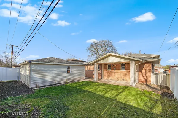 $329,000 | 16456 George Drive, Oak Forest, IL 60452