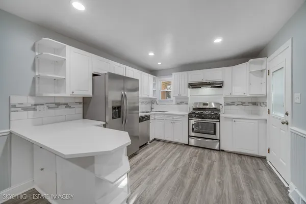 $329,000 | 16456 George Drive, Oak Forest, IL 60452
