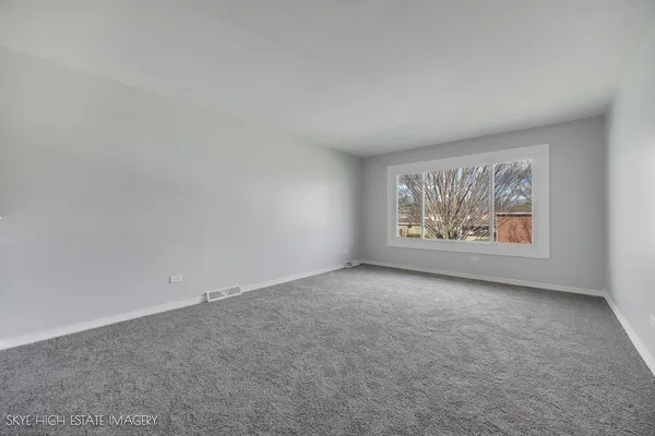$329,000 | 16456 George Drive, Oak Forest, IL 60452