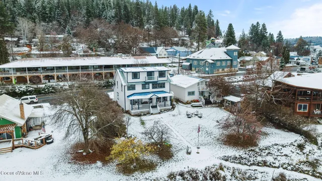 $1,500,000 | 114 North Coeur D'Alene Avenue, Harrison, ID 83833