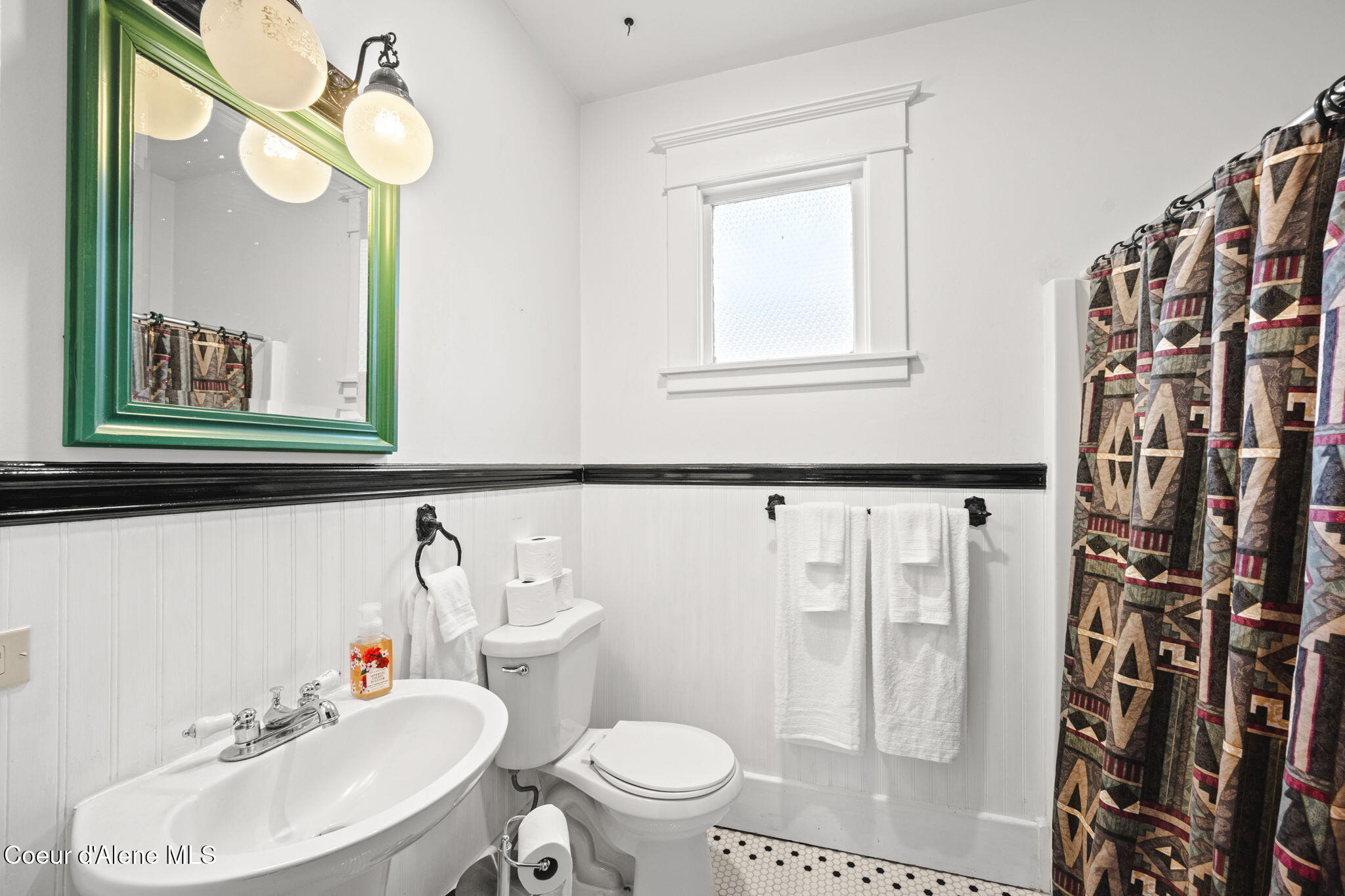 114 North Coeur D'Alene Avenue Harrison, ID 83833 - Photo 39 of 79 38-web-or-mls-DSC_2452