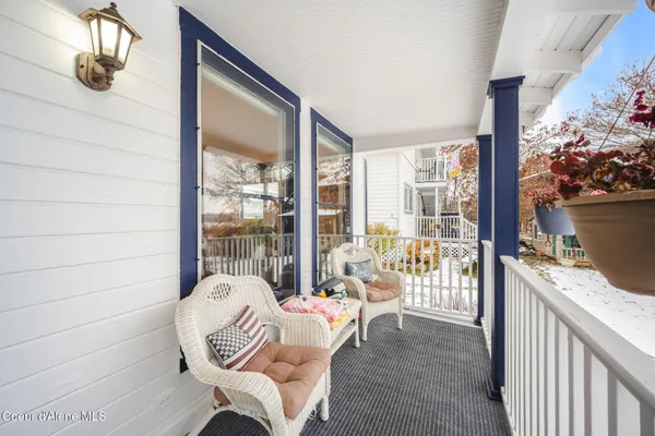 $1,500,000 | 114 North Coeur D'Alene Avenue, Harrison, ID 83833