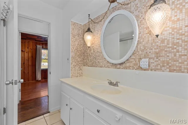 $280,000 | 103 Thomas Terrace, Edwardsville, IL 62025