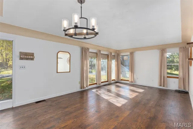 $280,000 | 103 Thomas Terrace, Edwardsville, IL 62025