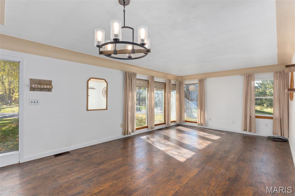 103 Thomas Terrace Edwardsville, IL 62025 - Photo 5 of 30