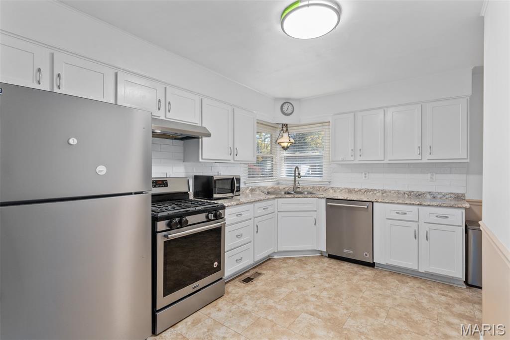 103 Thomas Terrace Edwardsville, IL 62025 - Photo 6 of 30