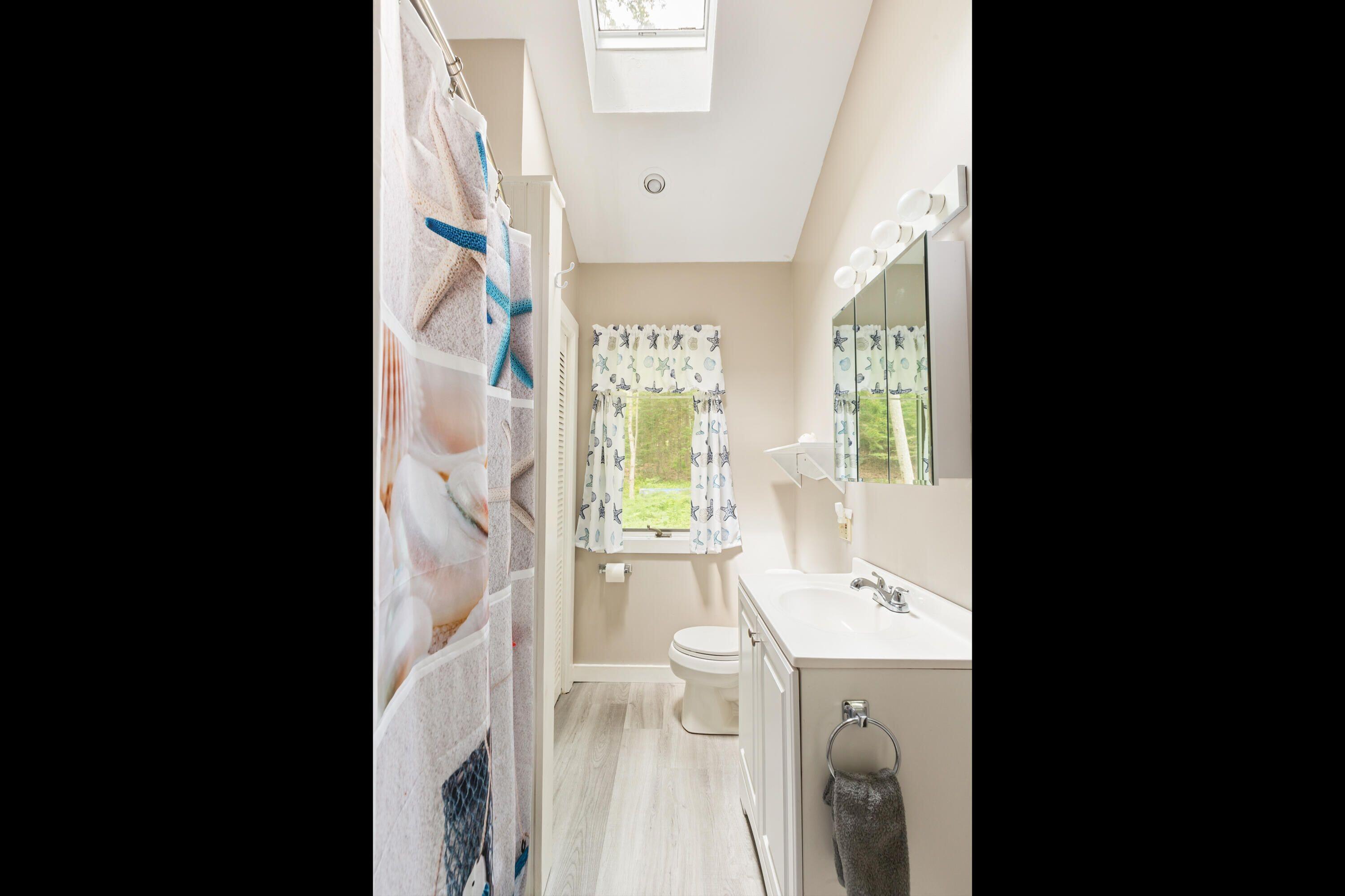 296 Highway 32 Bristol, ME 04541 - Photo 16 of 36 16