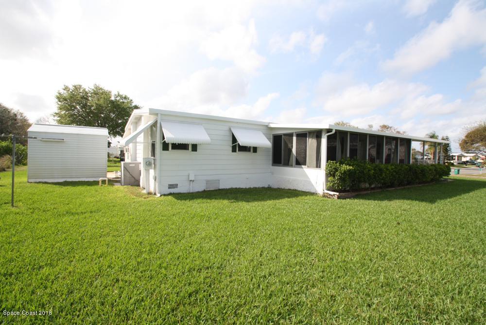 540 Ruth Circle West Melbourne, FL 32904 - Photo 18 of 19 Side