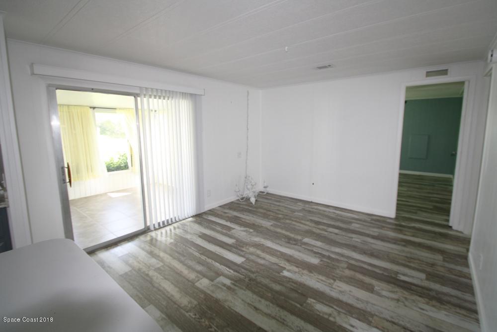 540 Ruth Circle West Melbourne, FL 32904 - Photo 8 of 19 Dining-Room
