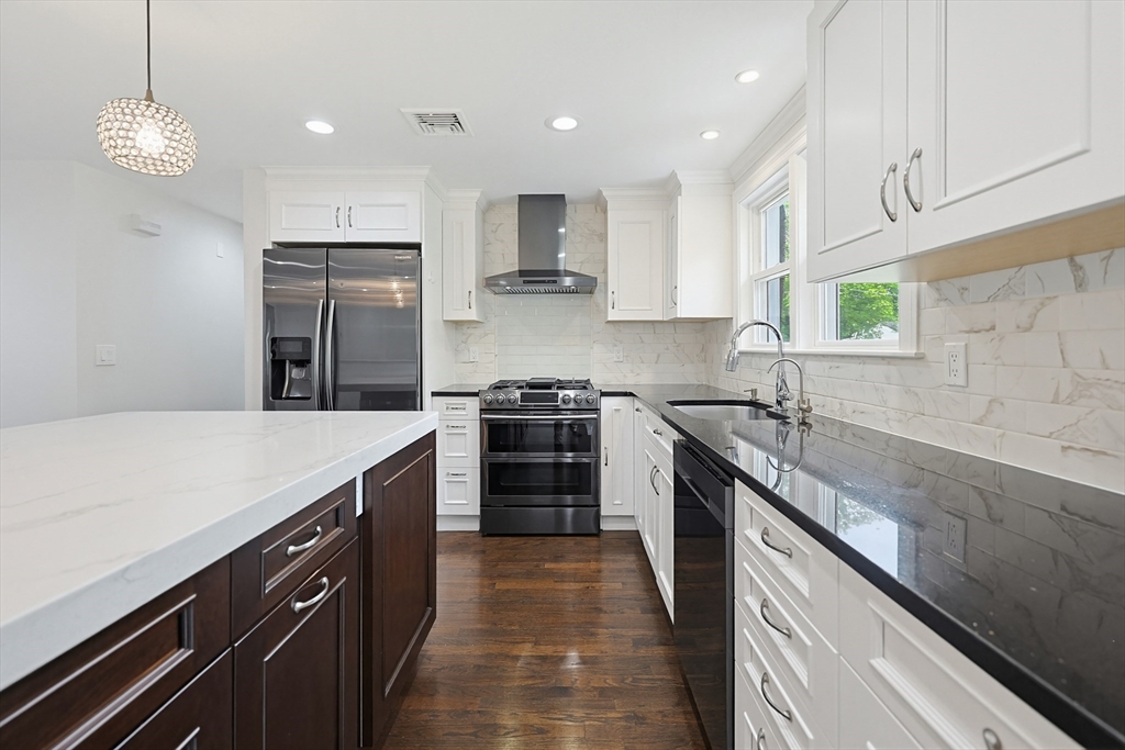 20 Mulhall Drive Ashland, MA 01721 - Photo 10 of 42