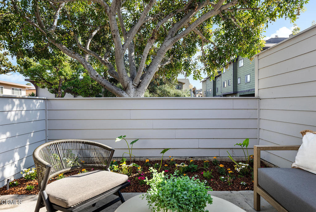 249 Alpine Street, Unit 38 Pasadena, CA 91106 - Photo 6 of 24 249 Alpine St #38 006-mls