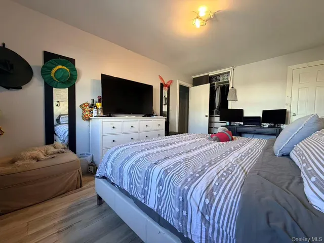 $1,638,000 | 59-07 59th Drive | Maspeth