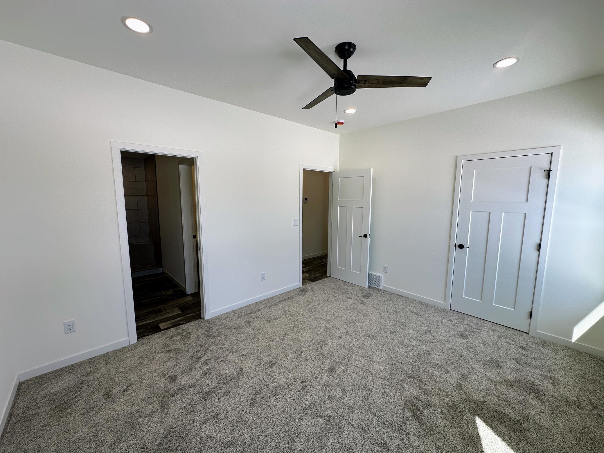 916 7th Avenue Northwest Perham, MN 56573 - Photo 20 of 28