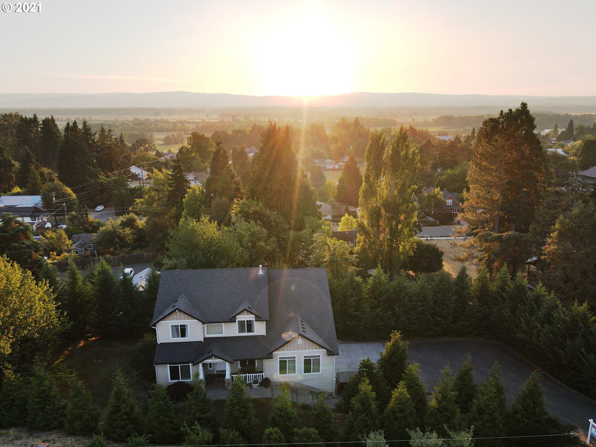 295 South Hillhurst Road Ridgefield, WA 98642 - Photo 1 of 32 an aerial view of residential house and green space
