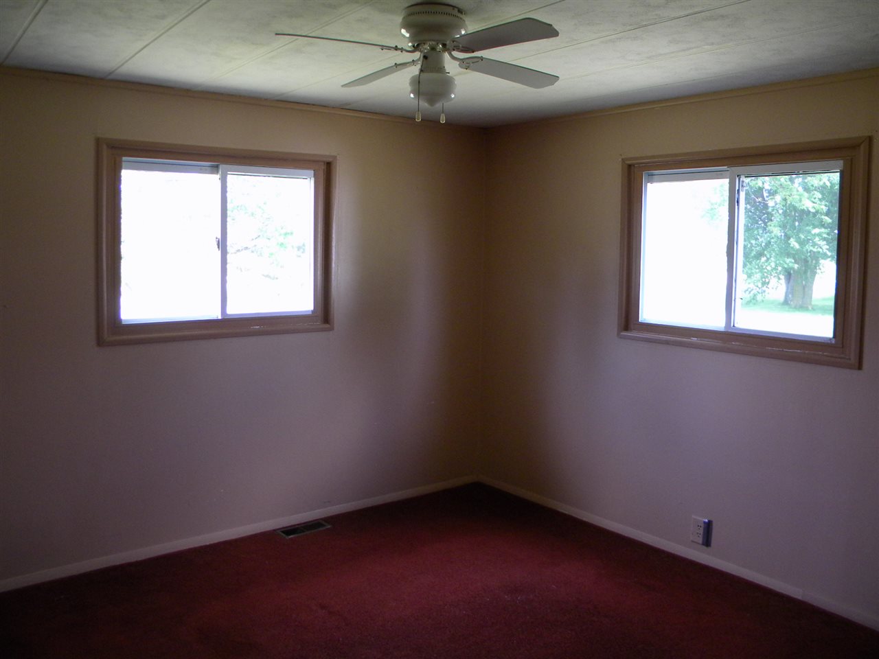 8890 Lennon Road Lennon, MI 48449 - Photo 14 of 18 Gallery Image 14