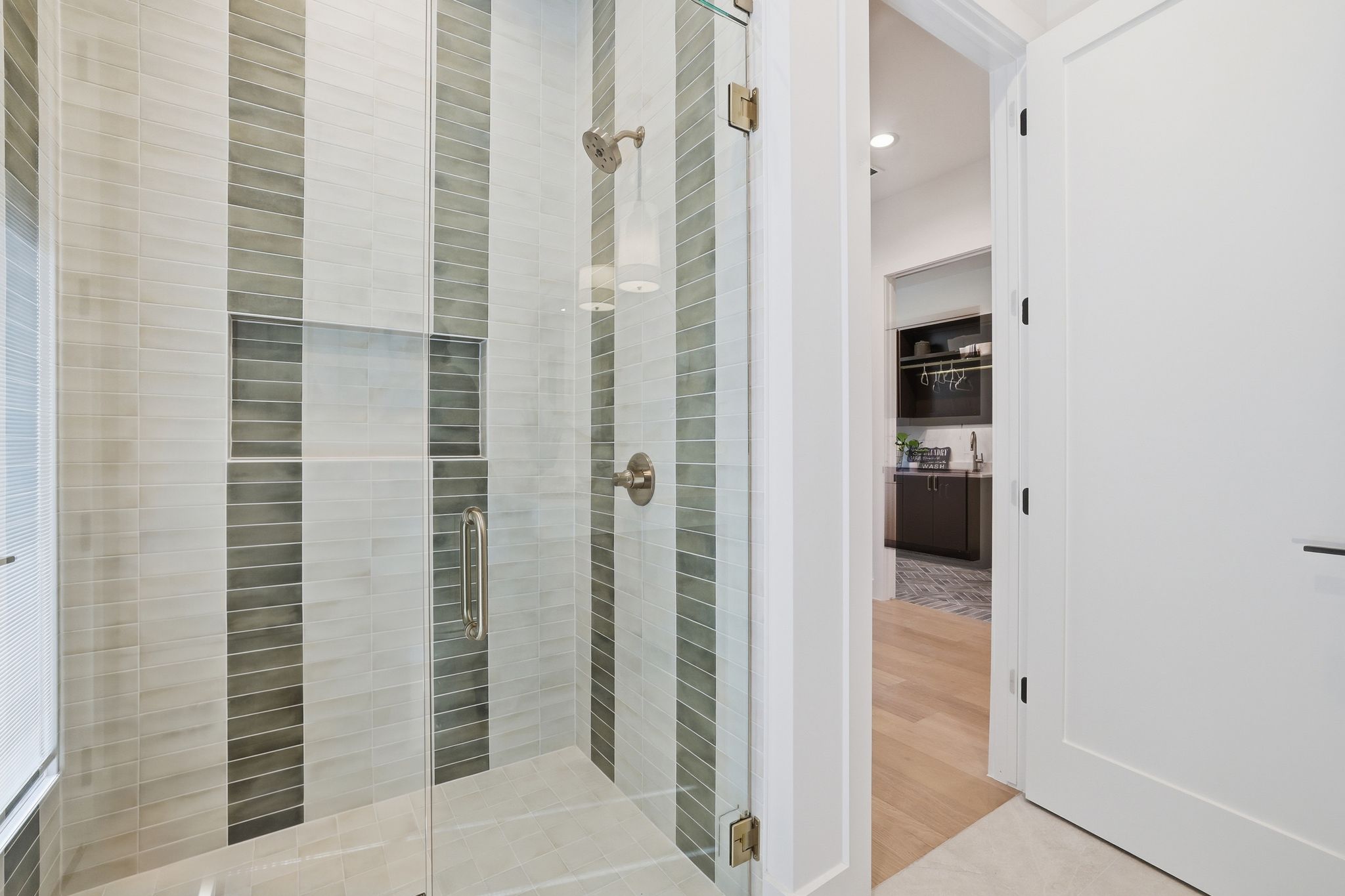 1607 Rabb Road Austin, TX 78704 - Photo 5 of 40 Full bath with a shower stall