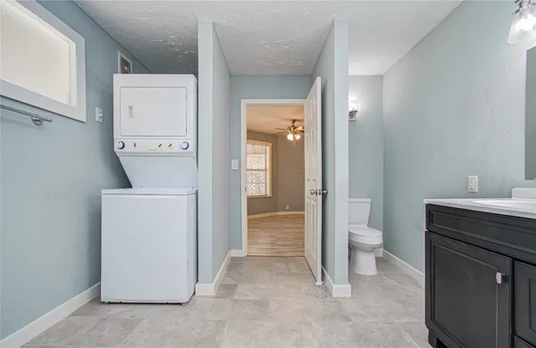 $1,500 | 15510 Cypress Garden Drive, Unit A, Tomball, TX 77377