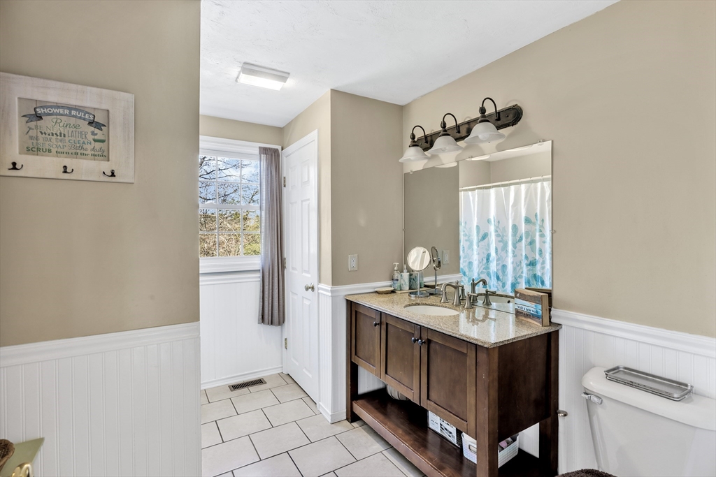 331 Braley Hill Road Rochester, MA 02770 - Photo 31 of 42