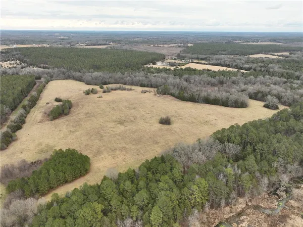 $438,000 | 1 Seneca St Extension, Calhoun Falls, SC 29628