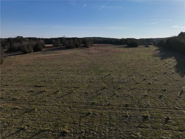 $438,000 | 1 Seneca St Extension, Calhoun Falls, SC 29628